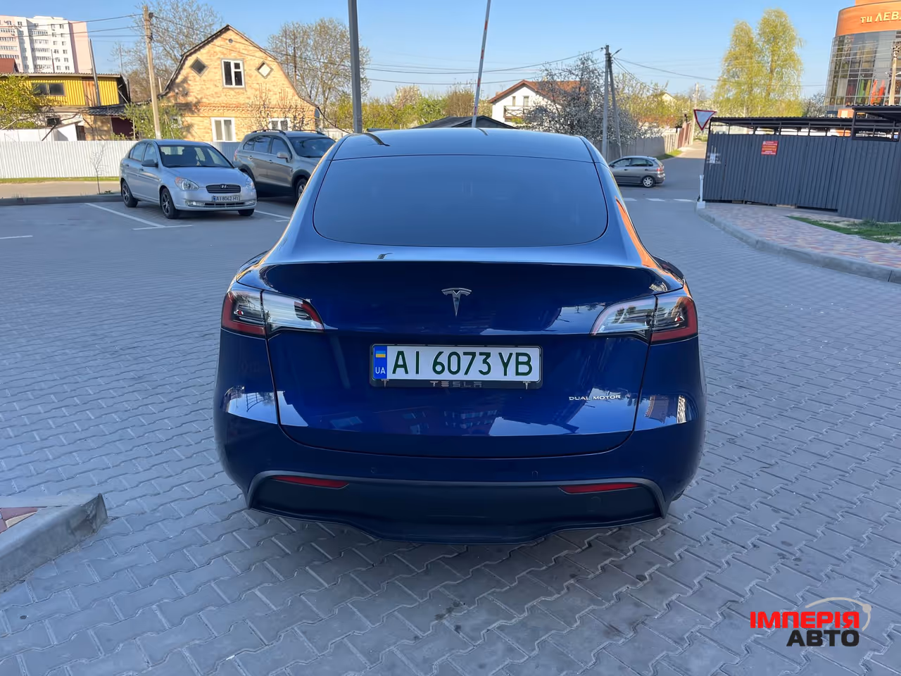 Tesla Model Y - фото 3