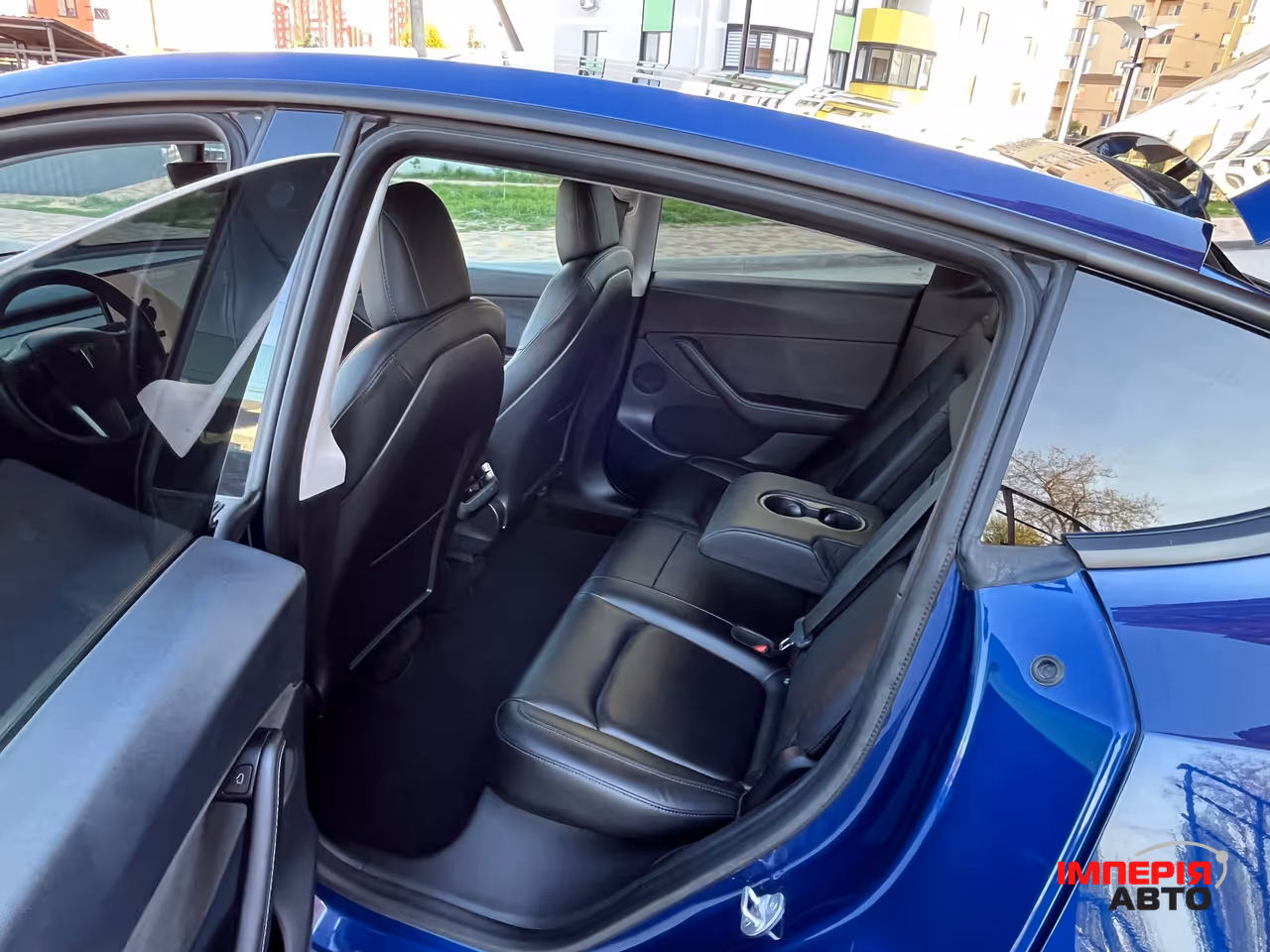 Tesla Model Y - фото 15