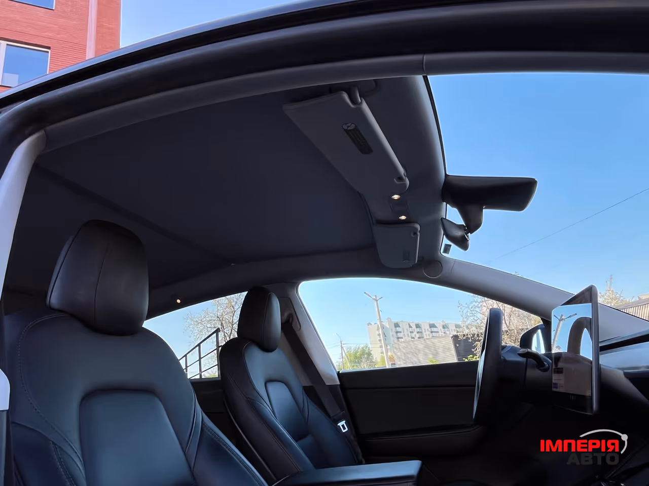Tesla Model Y - фото 22