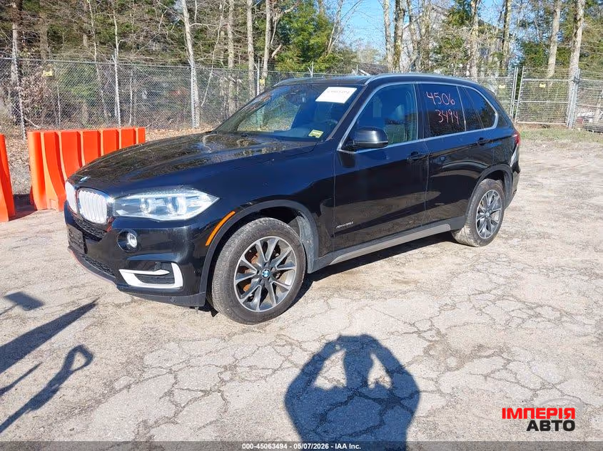 BMW X5 - фото 2