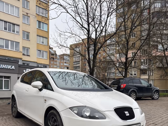 SEAT Leon - фото 2