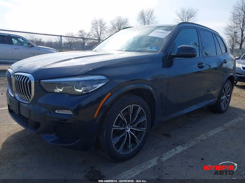 BMW X5 - фото 2