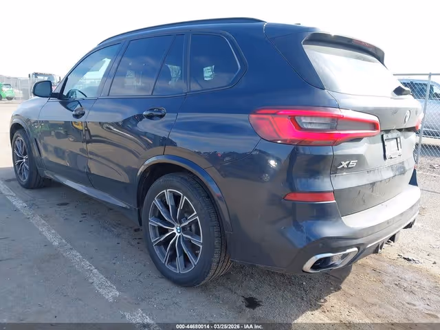 BMW X5 - фото 3
