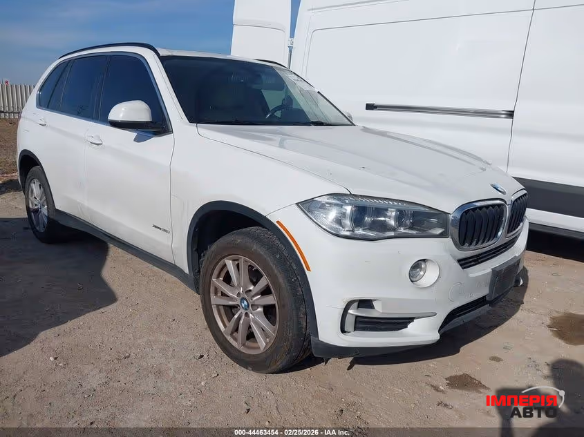 BMW X5 - фото 1
