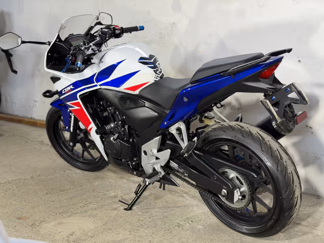 Honda CBR 400R - зображення 2