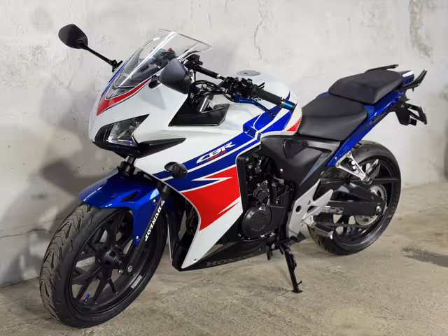 Honda CBR 400R - зображення 1