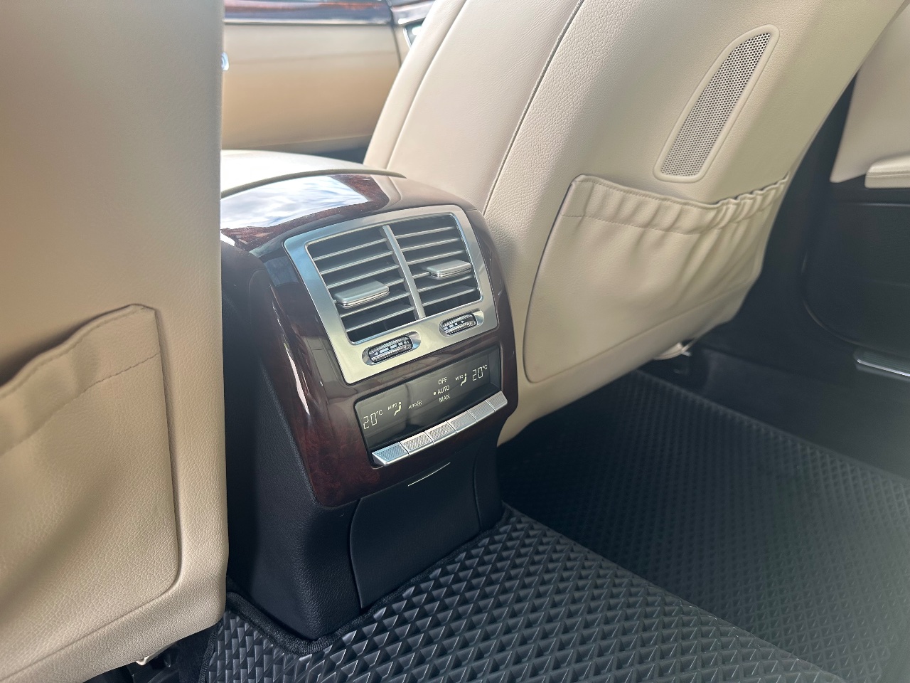 Mercedes-Benz S-Класс AMG - фото 18