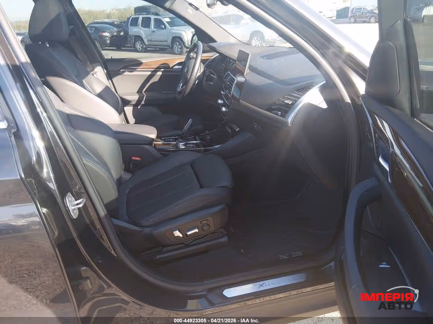 BMW X3 - фото 5