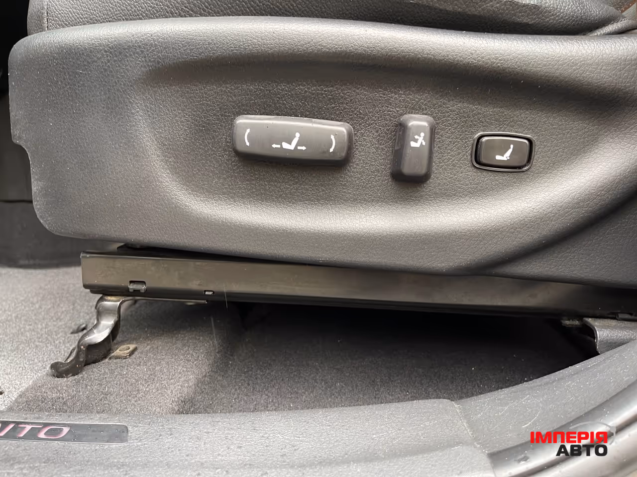 Kia Sorento - фото 37