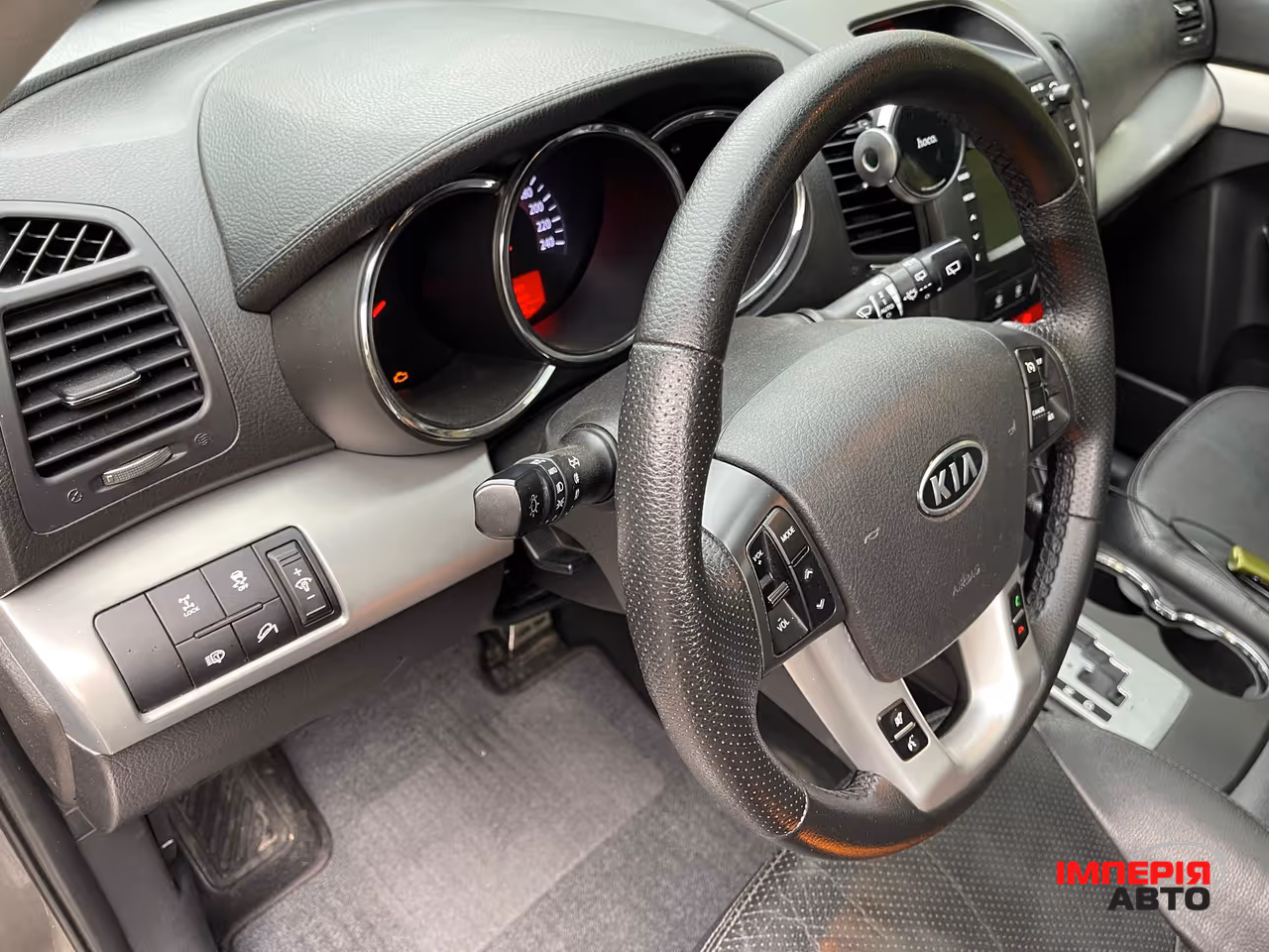 Kia Sorento - фото 33