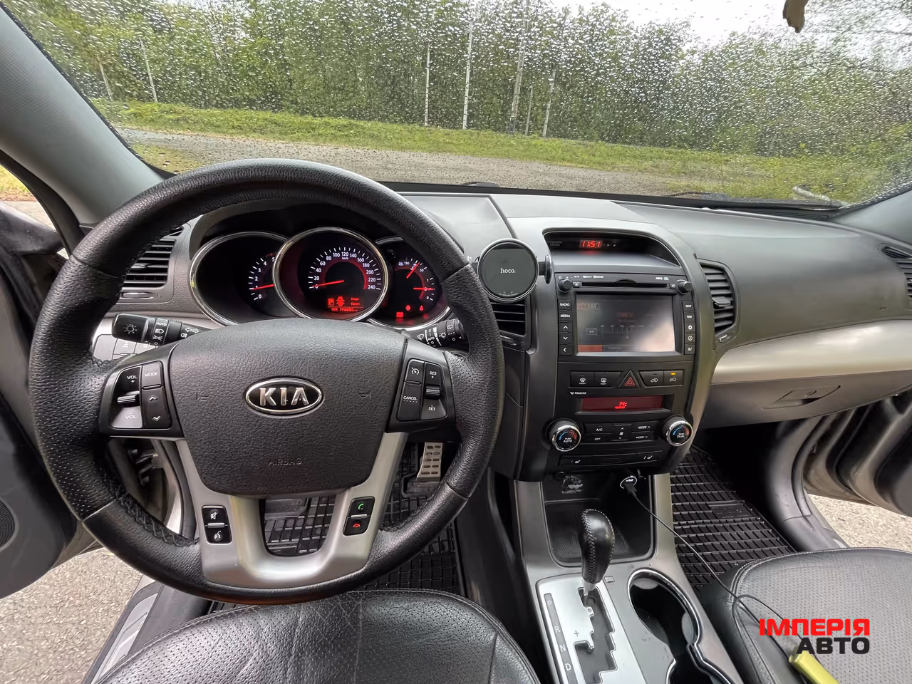 Kia Sorento - фото 16