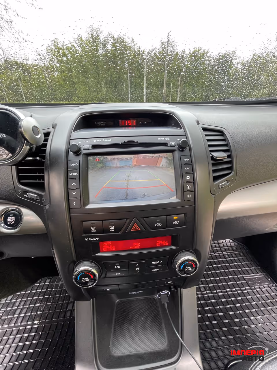 Kia Sorento - фото 17