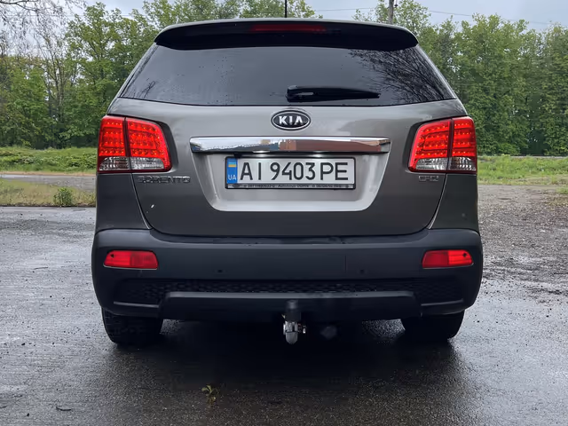 Kia Sorento - фото 3