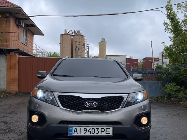 Kia Sorento - фото 1