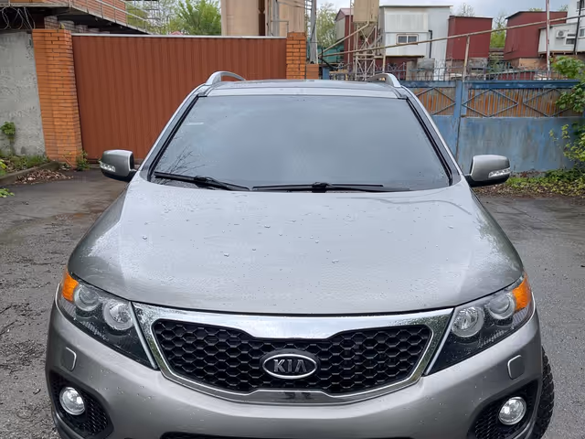 Kia Sorento - фото 5