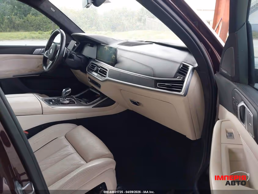 BMW X7 - фото 6