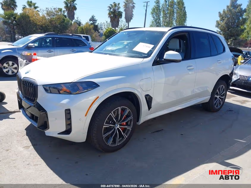 BMW X5 - фото 2