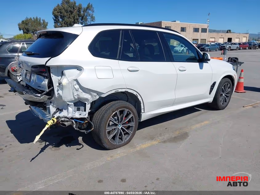 BMW X5 - фото 4