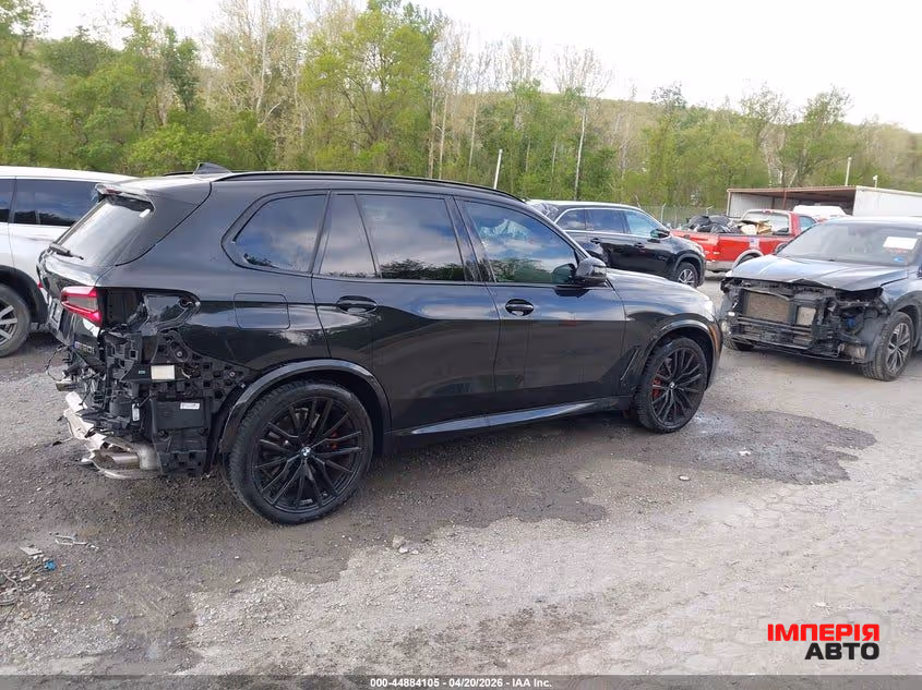 BMW X5 - фото 3