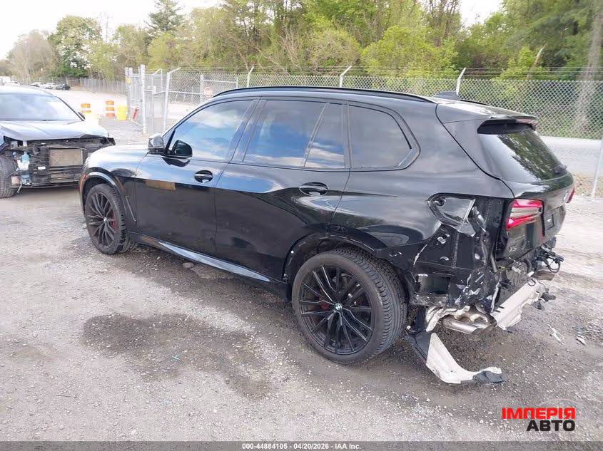 BMW X5 - фото 4