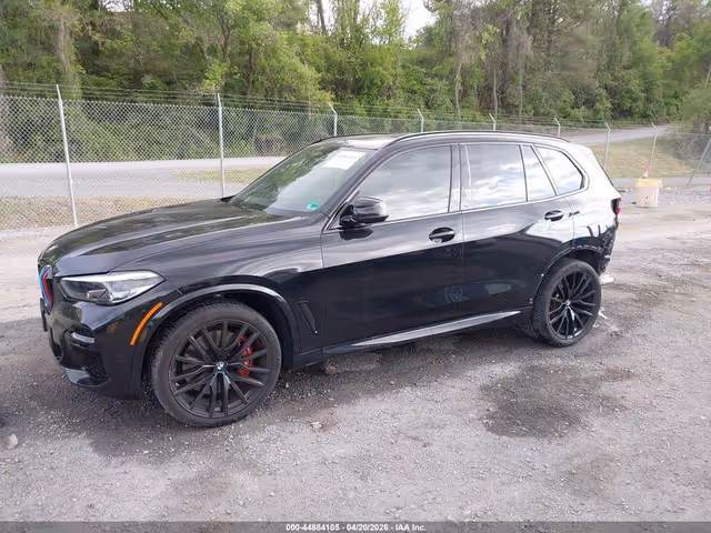 BMW X5 - фото 2