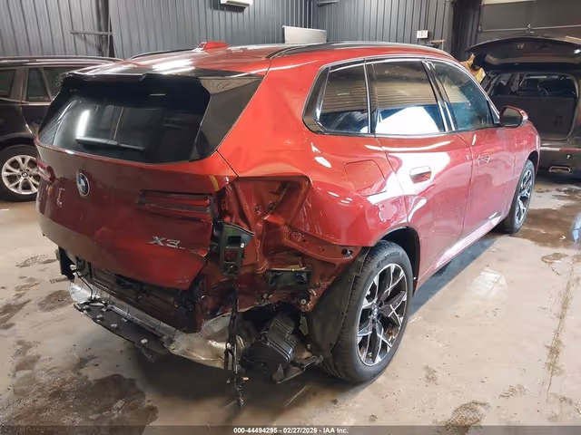 BMW X3 - фото 3