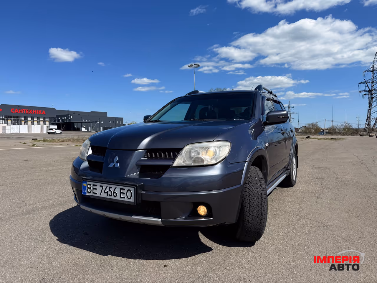 Mitsubishi Outlander - фото 2