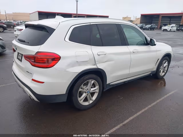 BMW X3 - фото 4
