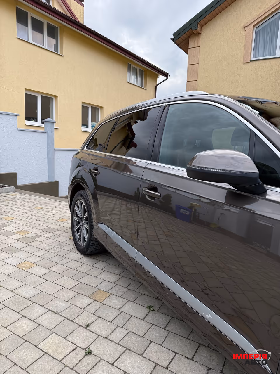 Audi Q7 - фото 7