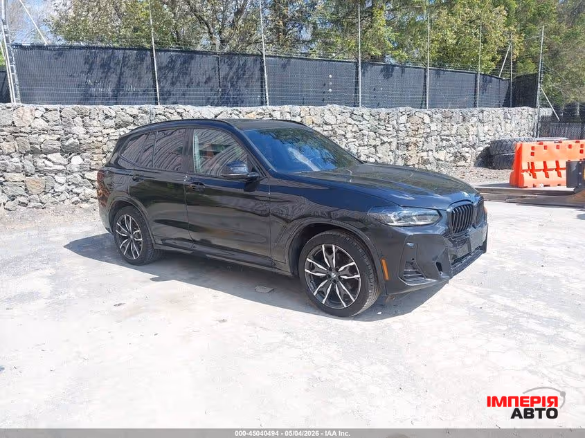 BMW X3 - фото 1