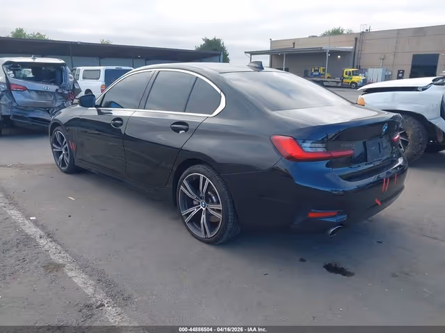 BMW 3 серії - фото 3