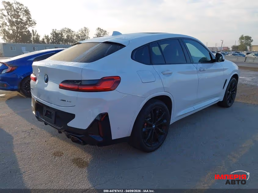 BMW X4 - фото 3