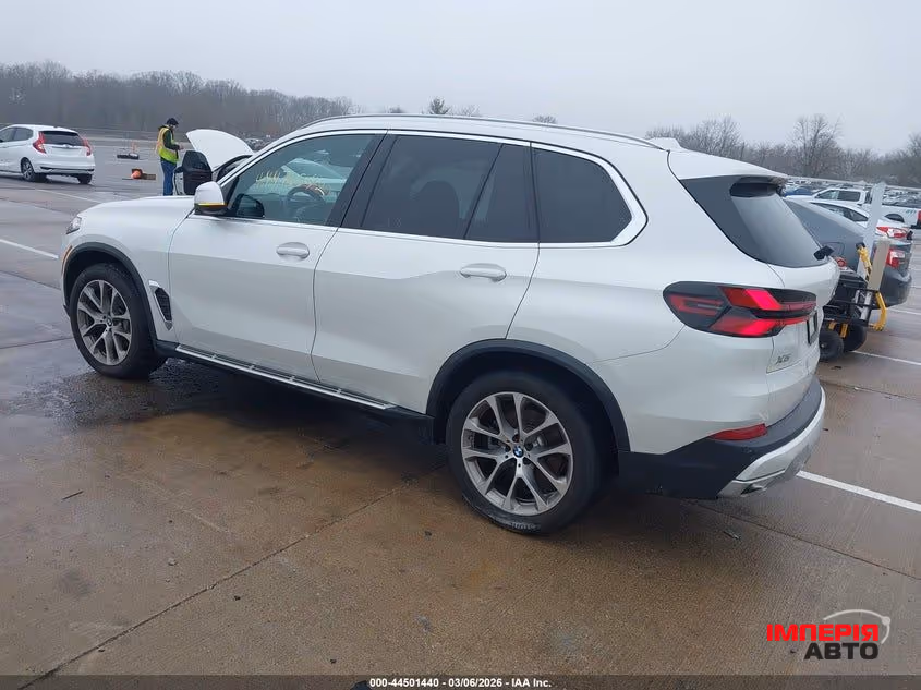 BMW X5 - фото 3