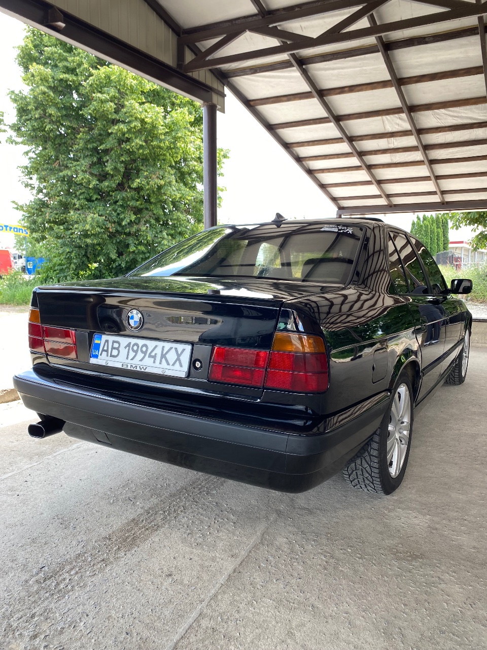 BMW 5 серії - фото 1