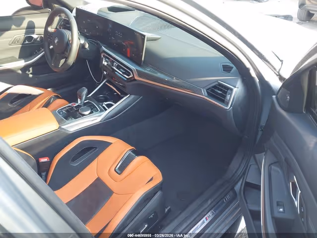 BMW M3 - фото 2