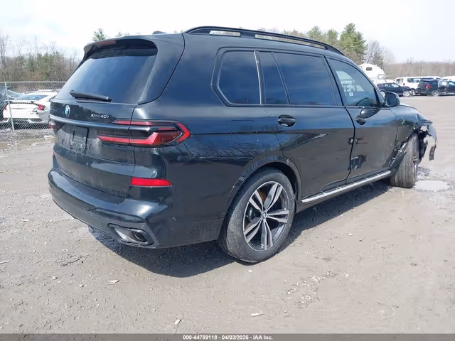 BMW X7 - фото 3