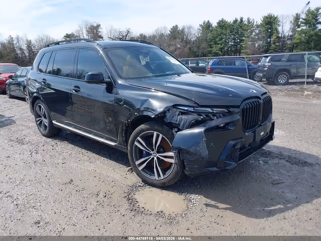BMW X7 - фото 4