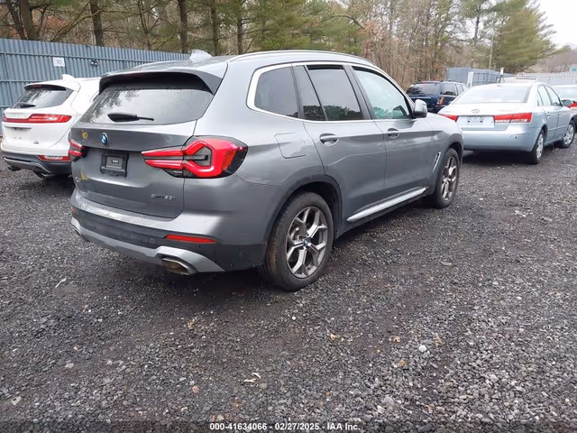 BMW X3 - фото 3