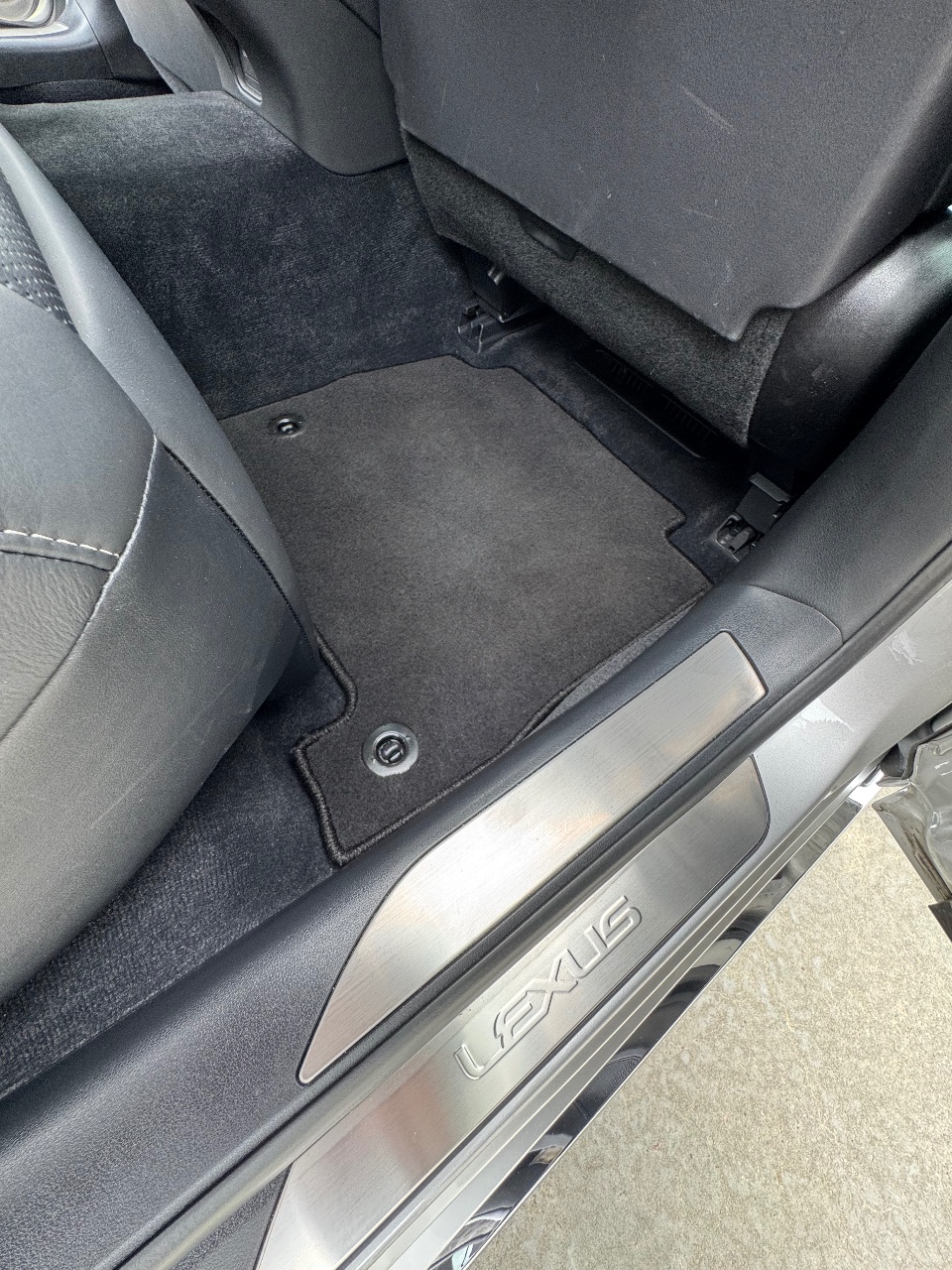 Lexus LS - фото 46