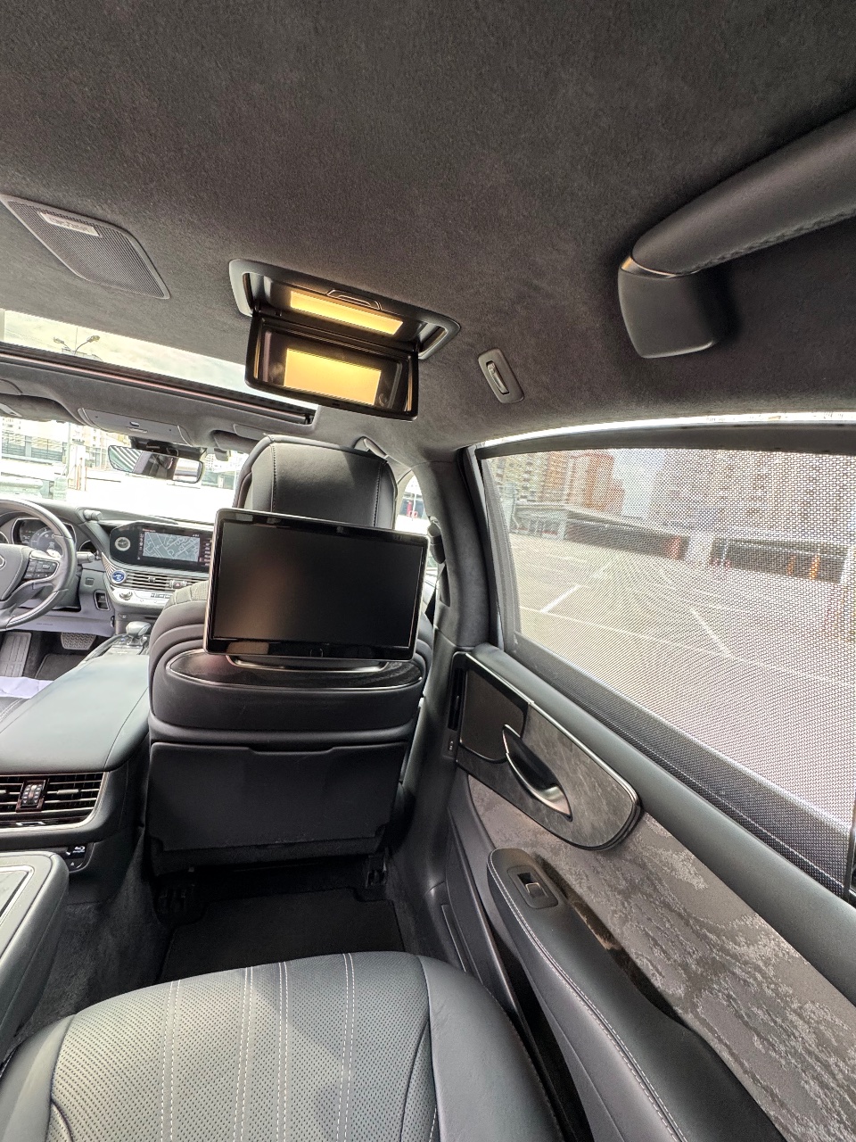 Lexus LS - фото 48