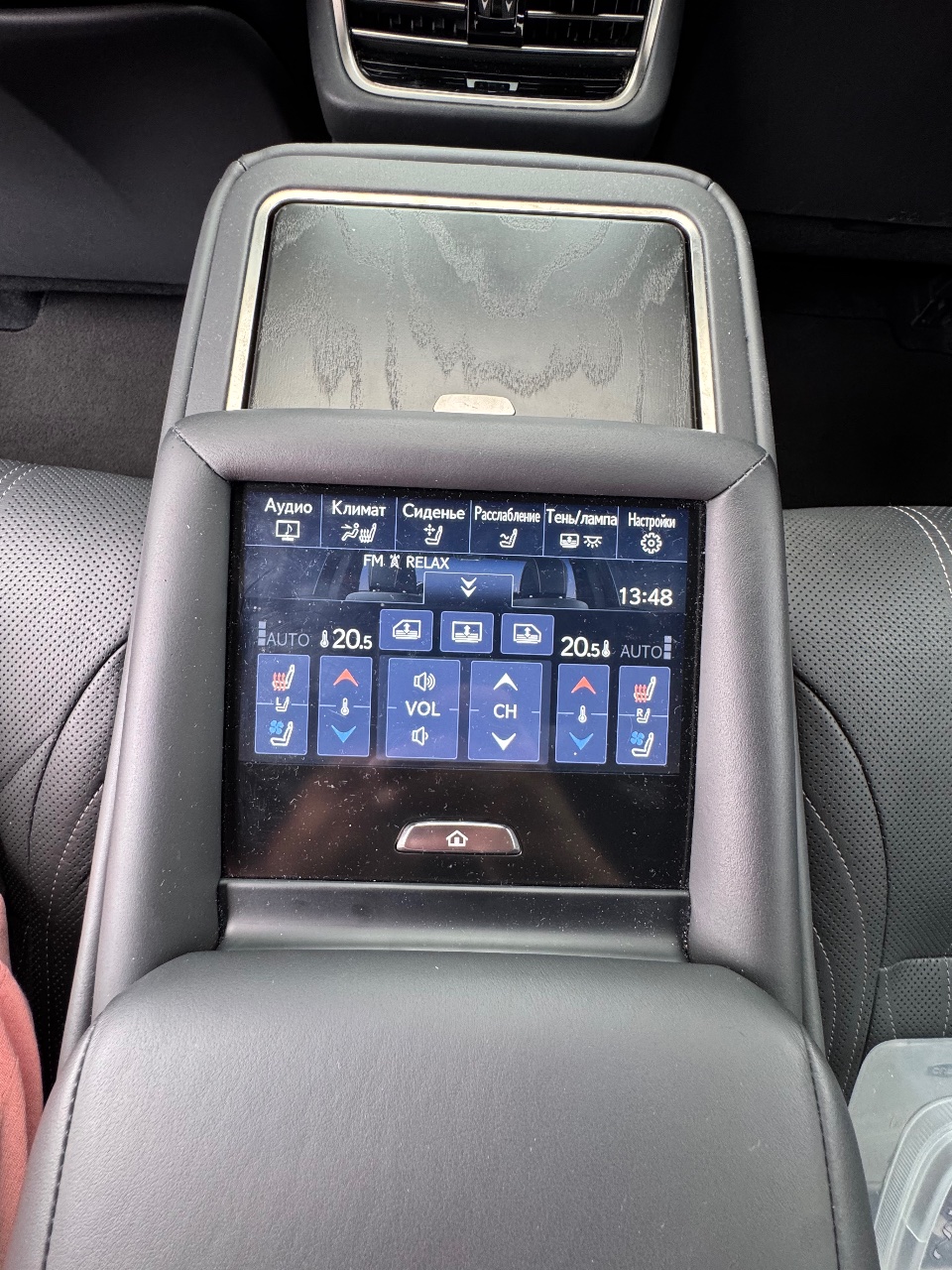 Lexus LS - фото 67