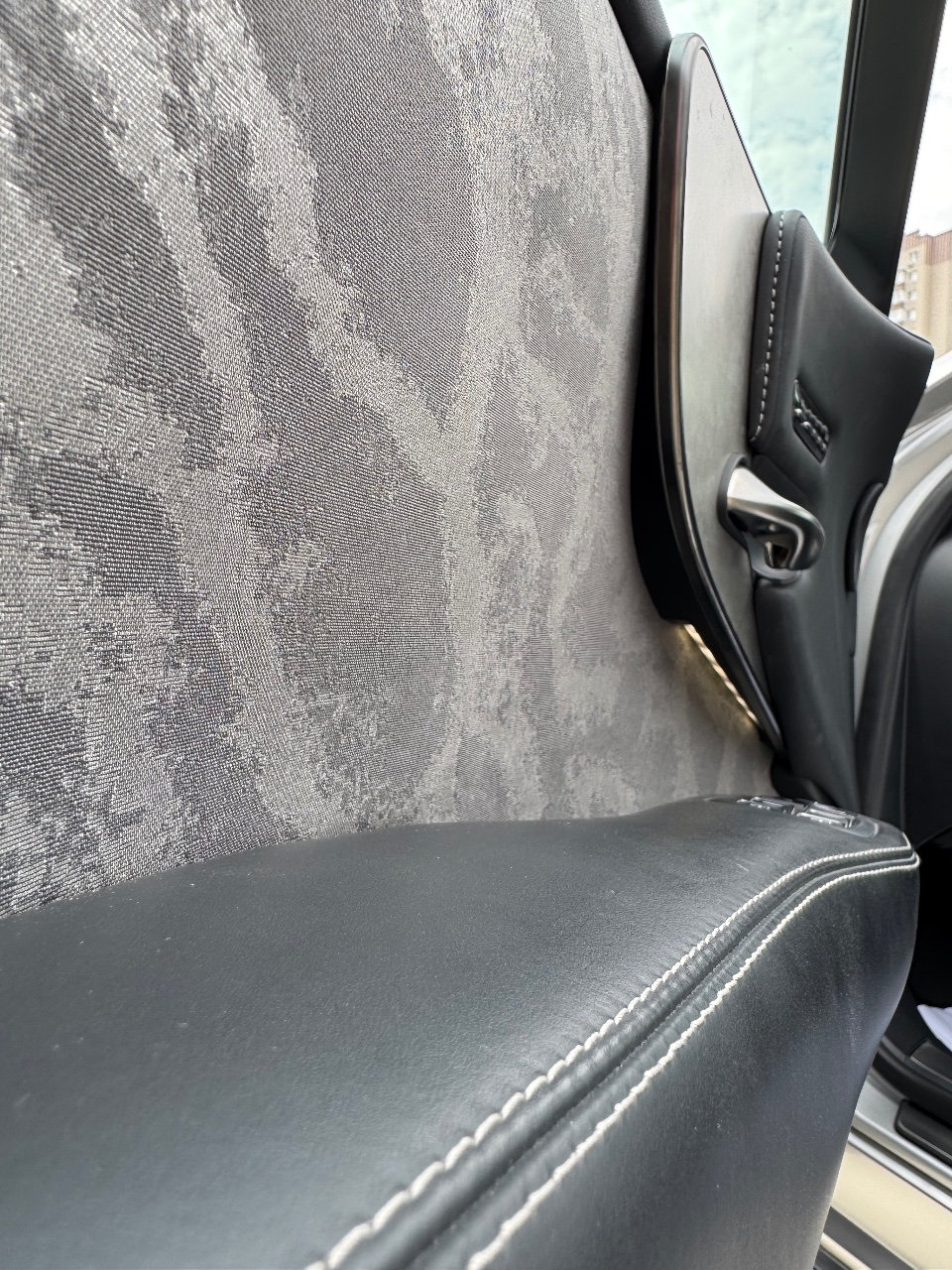 Lexus LS - фото 33