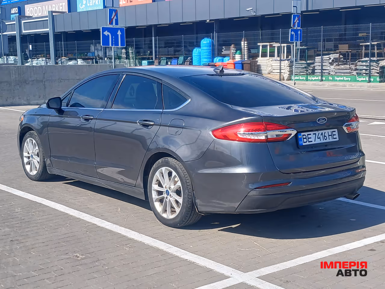 Ford Fusion USA - фото 3