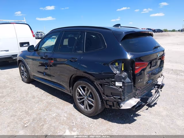 BMW X3 - фото 4