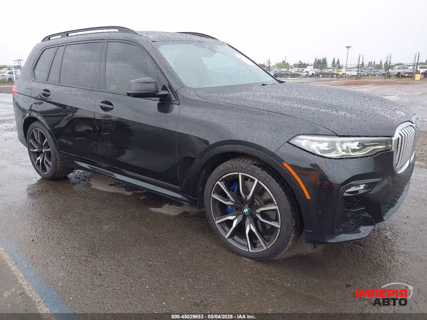 BMW X7 - фото 1