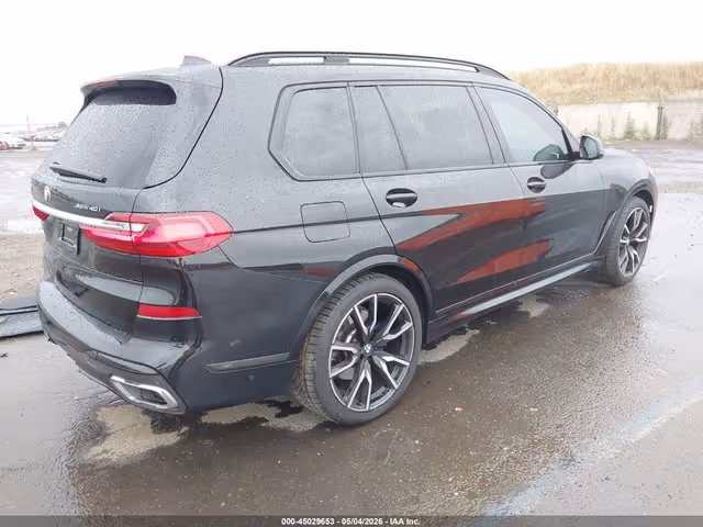BMW X7 - фото 4