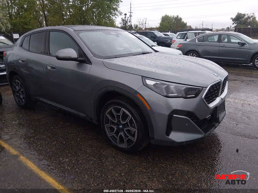 BMW X2 - фото 1