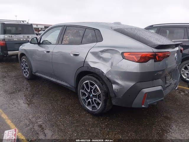 BMW X2 - фото 4