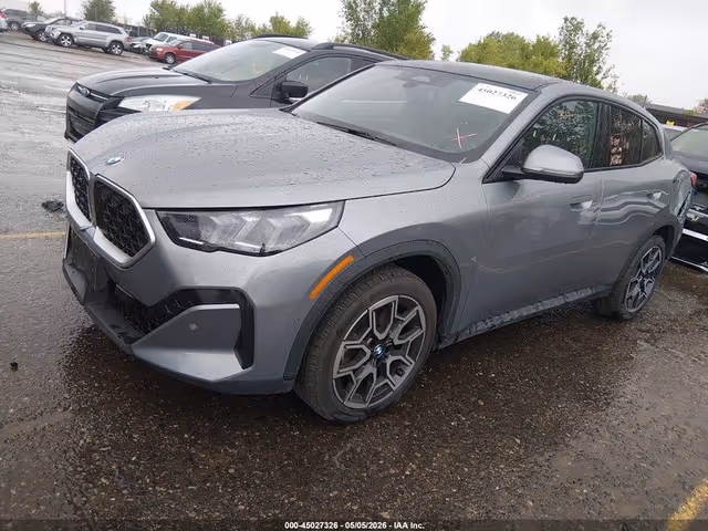 BMW X2 - фото 2
