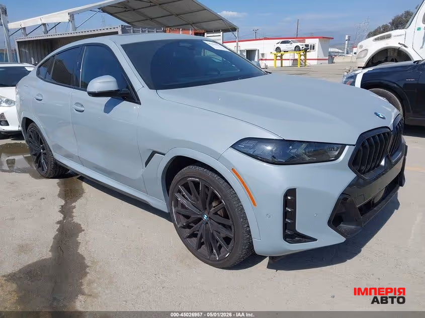 BMW X6 - фото 1